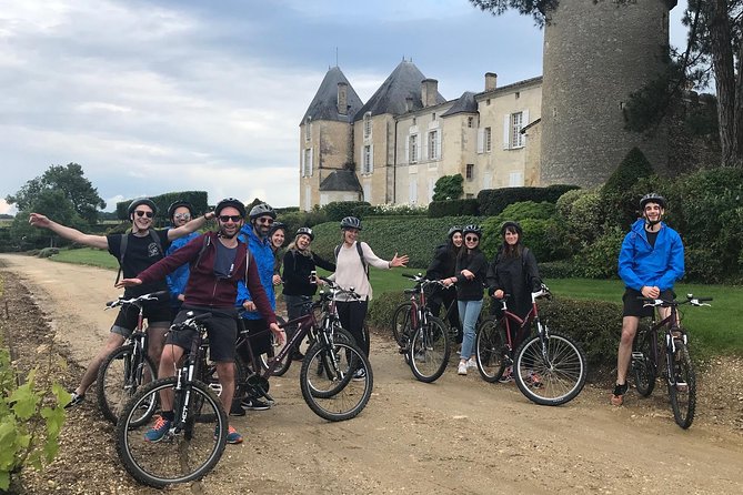 Sauternes Castle and Vineyard Guided Bike Tour  - France - Key Points
