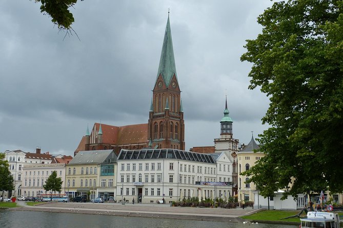 Schwerin Private Walking Tour With A Professional Guide