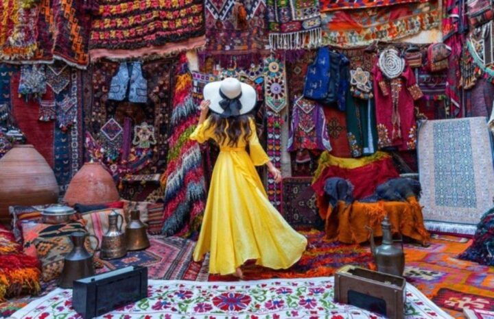 Sensory Journey Through Marrakech Souks. - Key Points