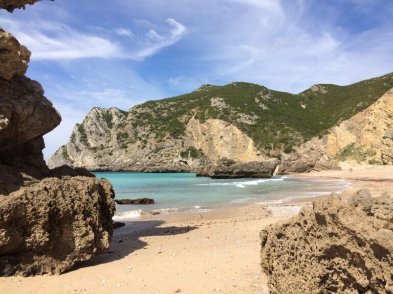 Sesimbra: Wild Beaches and Caves Boat Tour