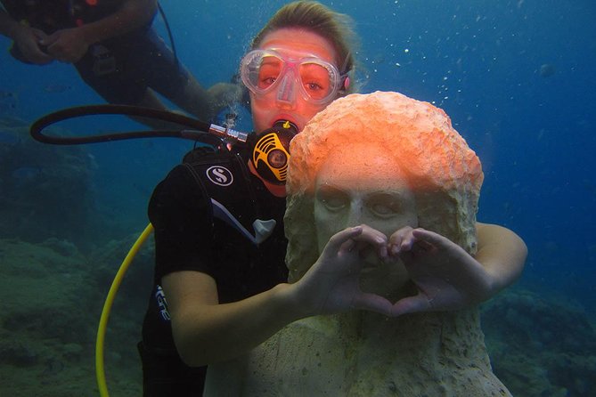 Side: Scuba Diving Under Water Museum - Key Points