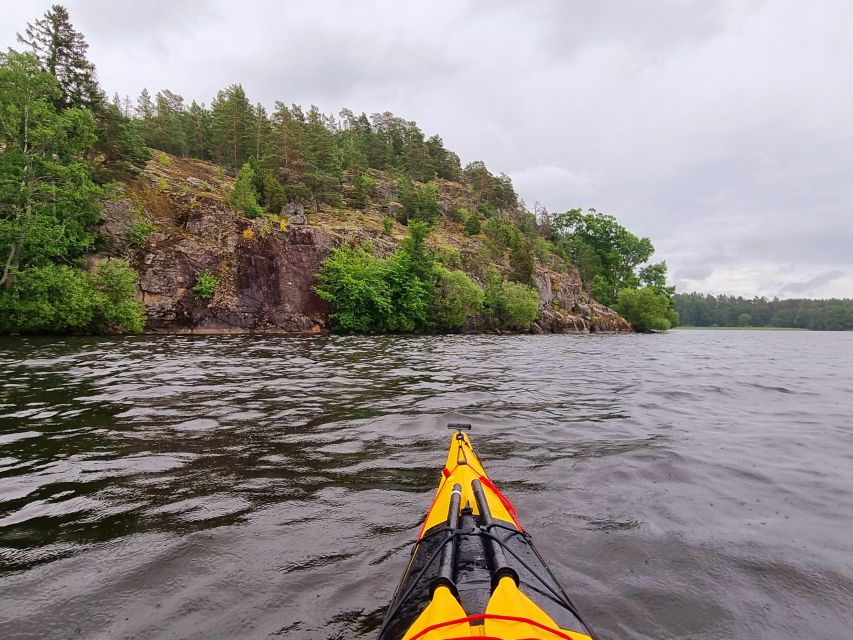 Sigtuna: Lake Mälaren Historic Sites Kayak Tour With Lunch - Key Points