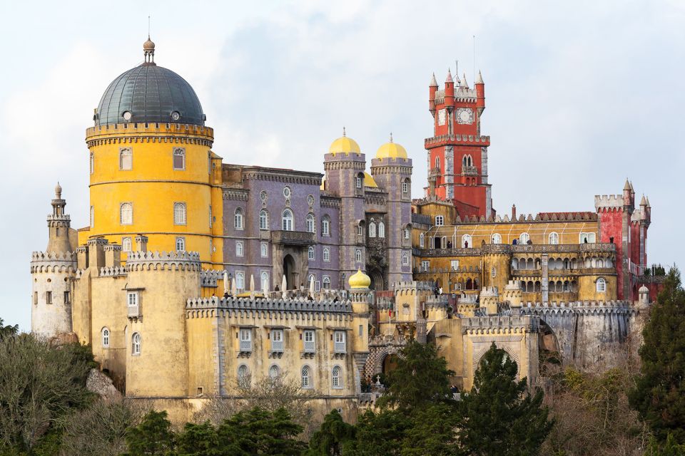 Sintra and Cascais Full-Day Private Tour From Lisbon - Key Points