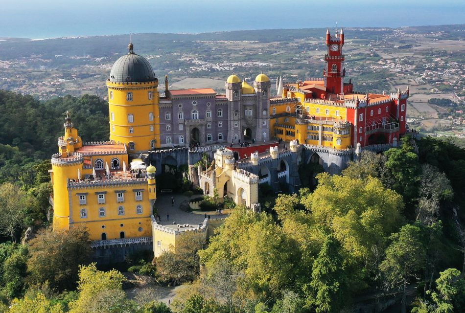 Sintra Guided Tour - Pena, Regaleira, Cabo Da Roca and Cascais - Key Points