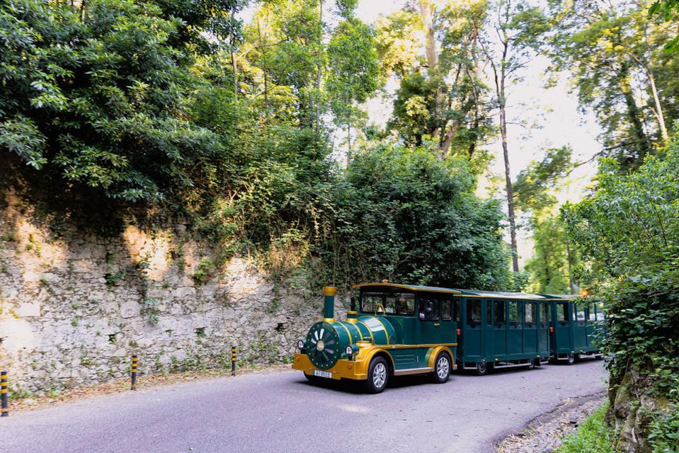 Sintra Sightseeing Train Tour - Key Points