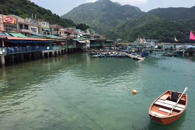 Small Group Hiking Day Tour to Lamma Island Hong Kong - Reviews and Ratings