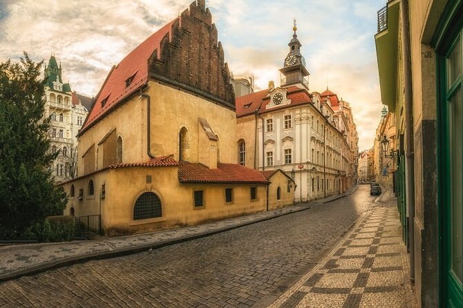 Small-Group Tour: A Journey Through the History of Jewish Prague - Key Points