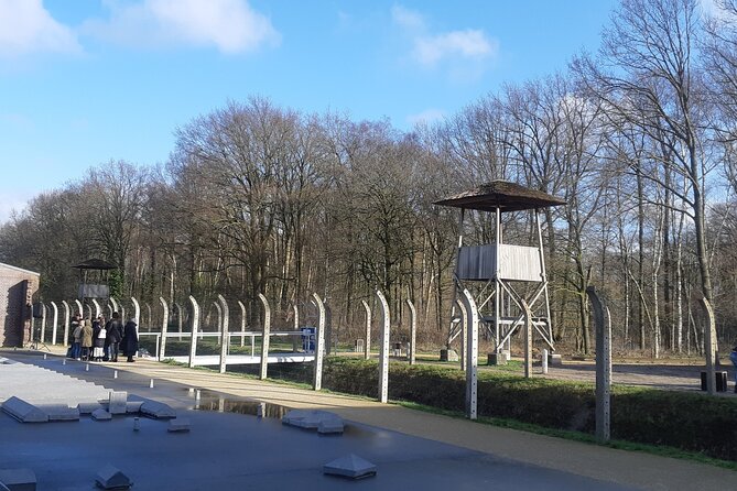 Small Group WWII Tour: Nazi Concentration Camp & Battle of Arnhem - Key Points