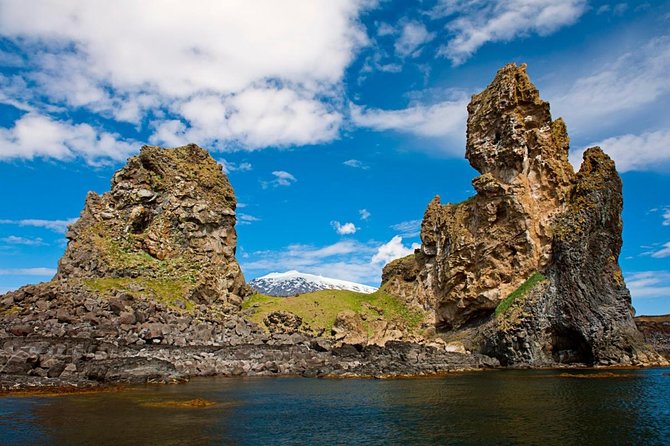 Snæfellsnes in Spanish With Lunch on a Farm Minibus - Key Points