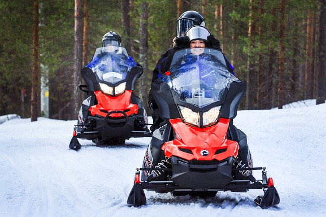 Snowmobile Driving - Afternoon Start - Snowmobile Features and Equipment