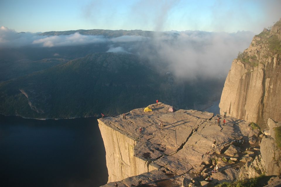 Stavanger: Guided Sunrise Hike to Pulpit Rock - Key Points