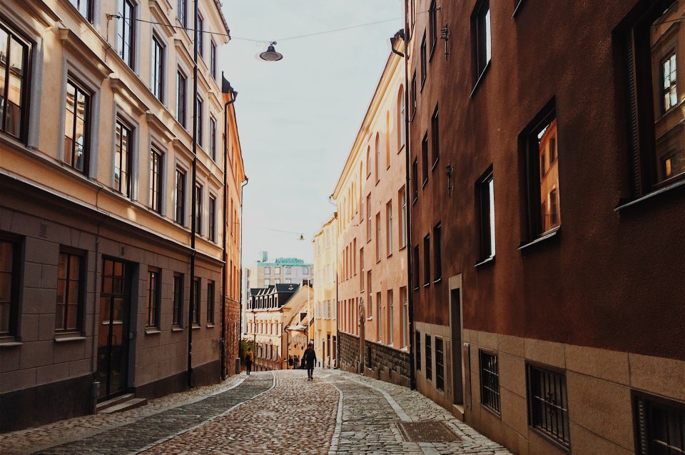 Stockholm: City Highlights Guided Walking Tour With a Local - Key Points