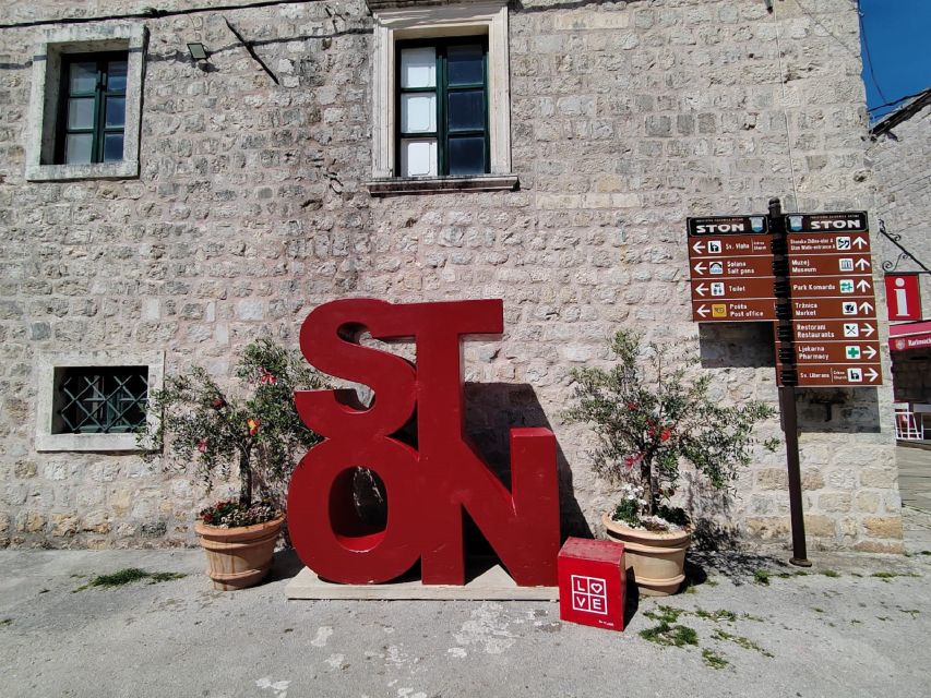 Ston Private Walking Tour With the Walls and Saltworks Visit - Key Points