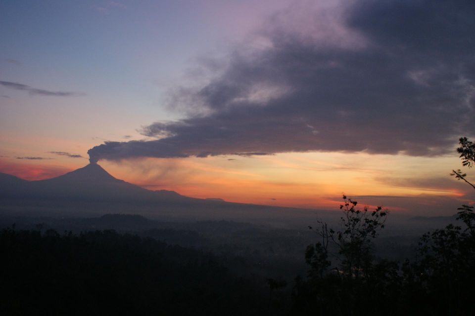 Sunrise Borobudur Hill - Waterfall - Key Points