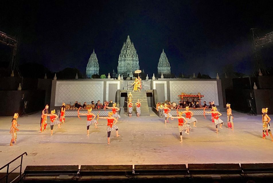 Sunset at Prambanan and Sendratari Ramayana Ballet Prambanan - Key Points