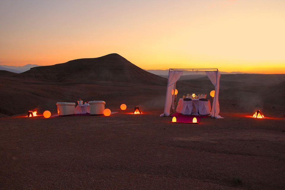 Sunset Dinner Under Agafay Desert'S Stars With Show - Key Points