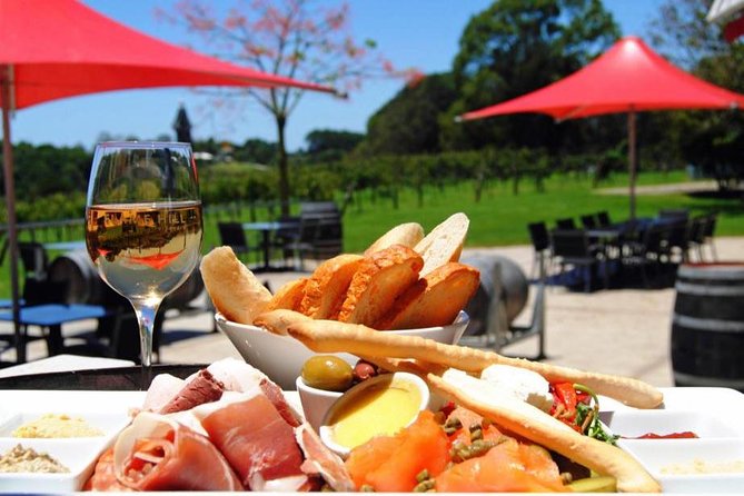Sunshine Coast Private Gourmet Food and Wine Tour - Key Points