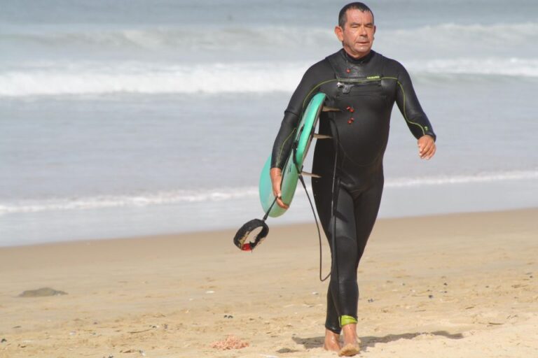 Surf Gear Rental in Caparica
