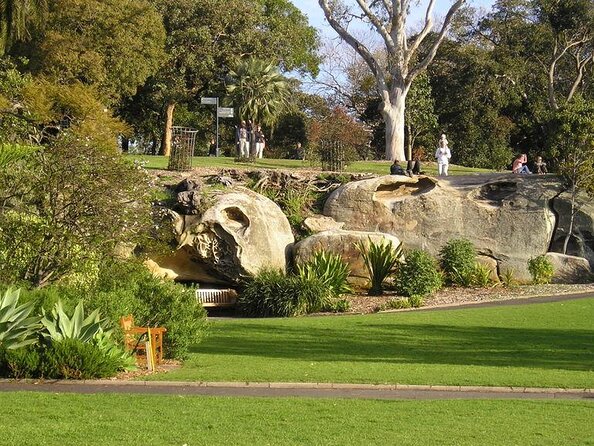 Sydneys Royal Botanic Gardens Luke Nguyen Tasting Menu - Key Points