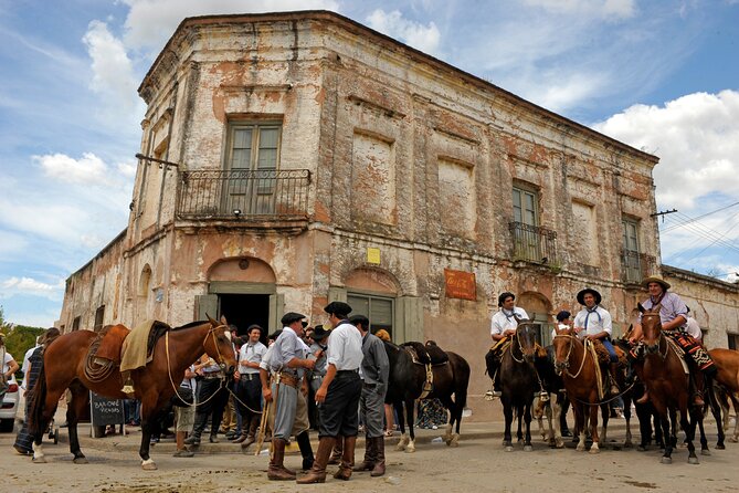 Tailor-Made Day Tour to San Antonio De Areco & Estancia El Ombu - Key Points