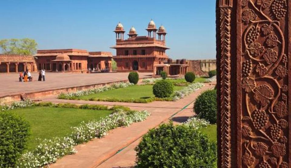 Taj Mahal Sunrise & Agra Fort Tour With Fatehpur Sikri - Key Points