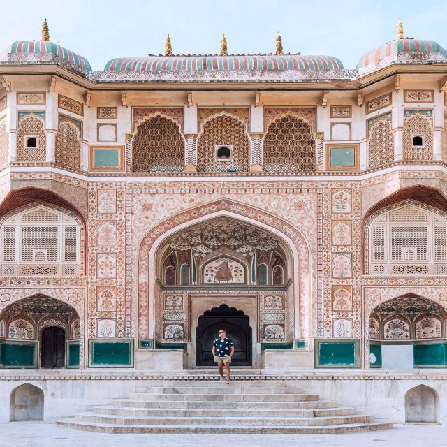 Taj Mahal Tour Guide or Agra-Delhi-Jaipur Tour Guide - Key Points