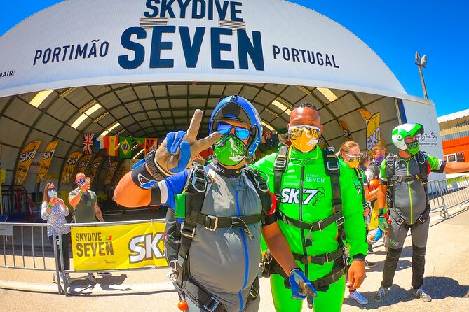 Tandem Skydiving — 30 Min From Albufeira - Inclusions