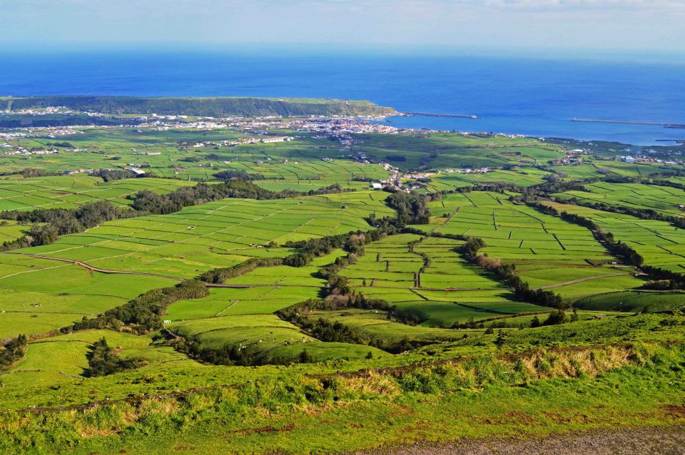 Terceira Island: Caves and Craters - Key Points