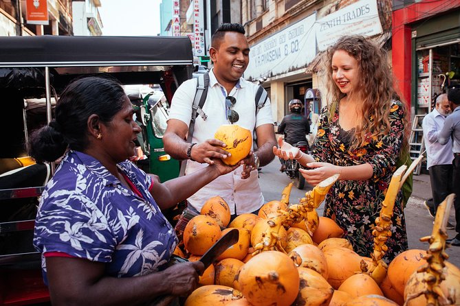 The 10 Tastings of Colombo With Locals: Private Street Food Tour - Key Points