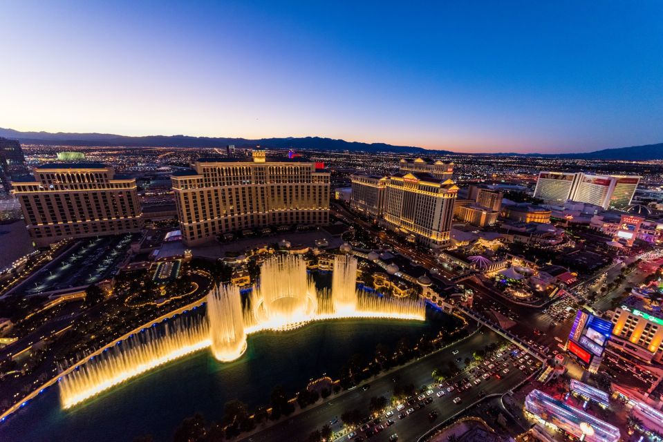 The BEST Las Vegas Tours and Things to Do - Helicopter Tours With Champagne