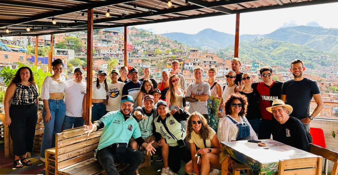 The Original Tour of Comuna 13 and Graffiti Tour Medellín - Key Points