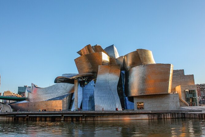 Ticket to the Guggenheim Museum Bilbao Collection - Review Overview