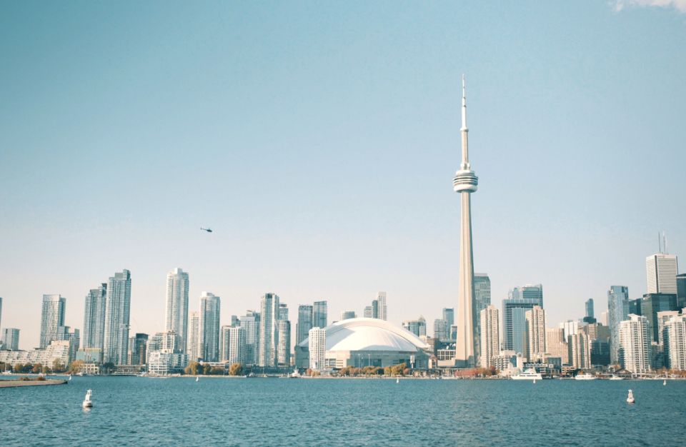 Toronto: Best of Toronto Tour With CN Tower and River Cruise - Key Points