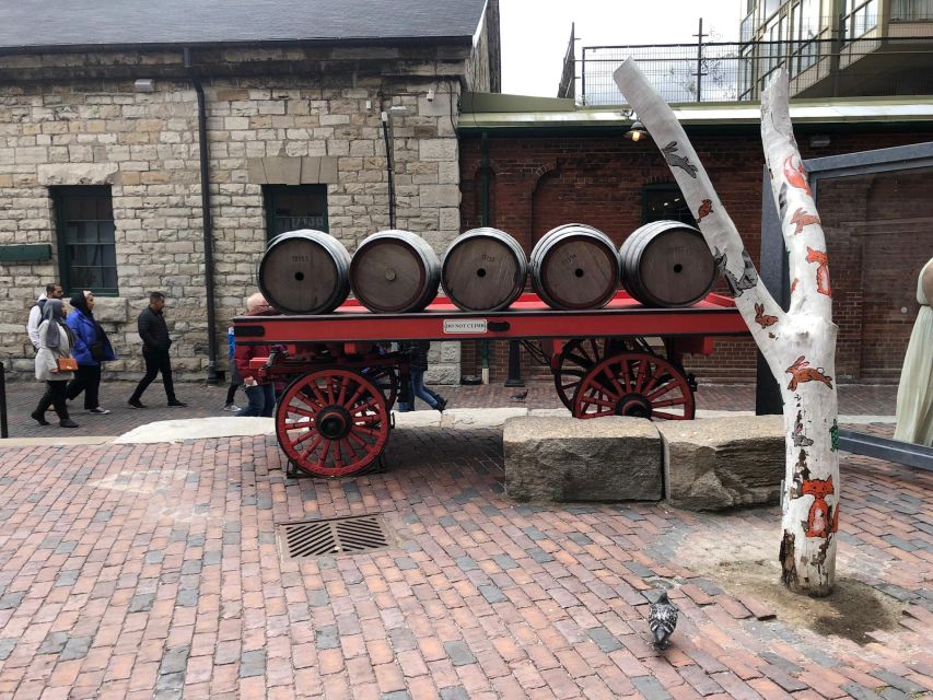Toronto Distillery District Self-Guided Walking Tour & Hunt - Key Points