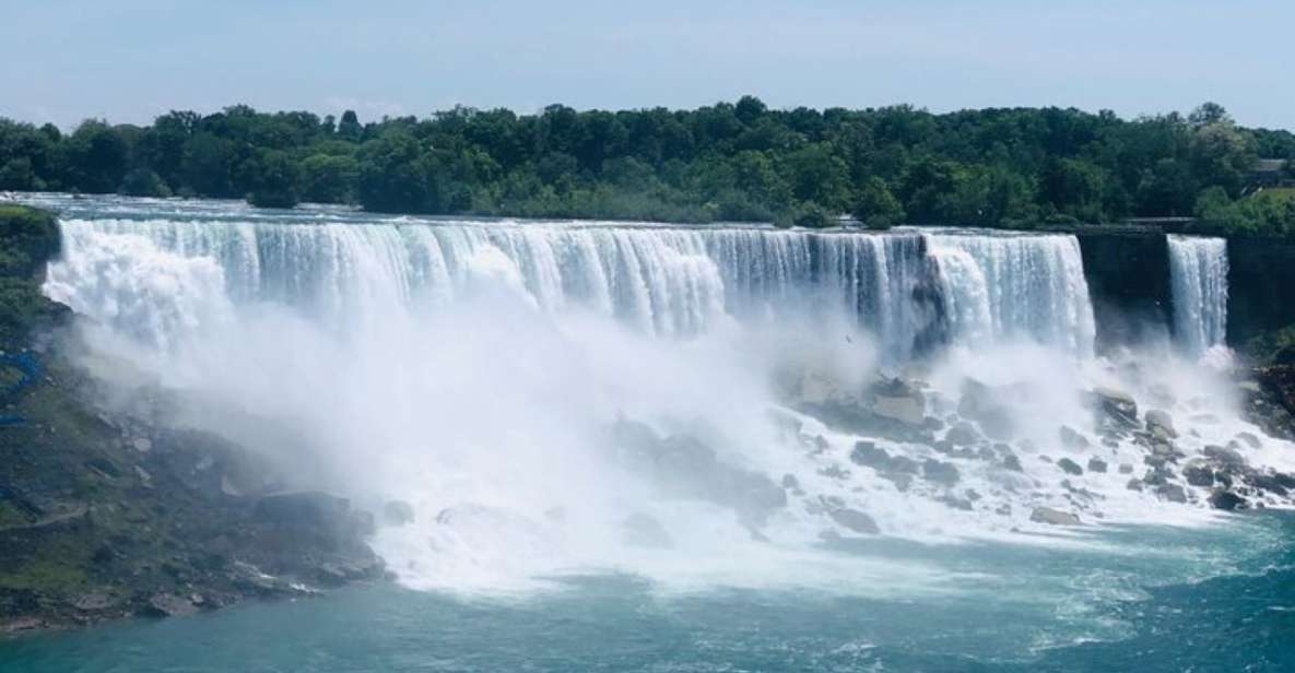 Toronto: Niagara Falls Tour With Boat and Lunch - Key Points