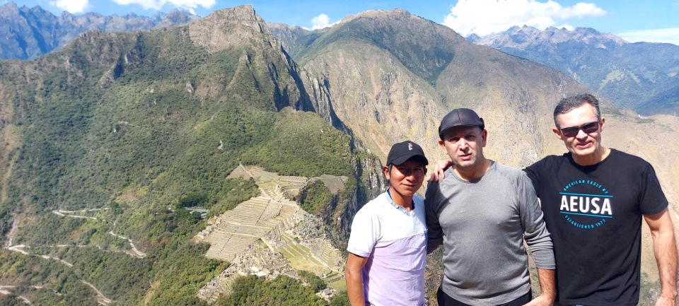 Tour Machu Picchu Mountain of Huayna Picchu 2 Days - Key Points