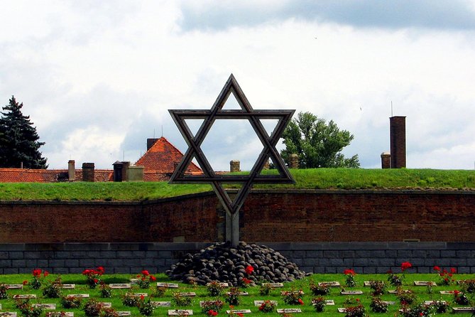 Tour of Terezin Concentration Camp Memorial - Booking Guidelines