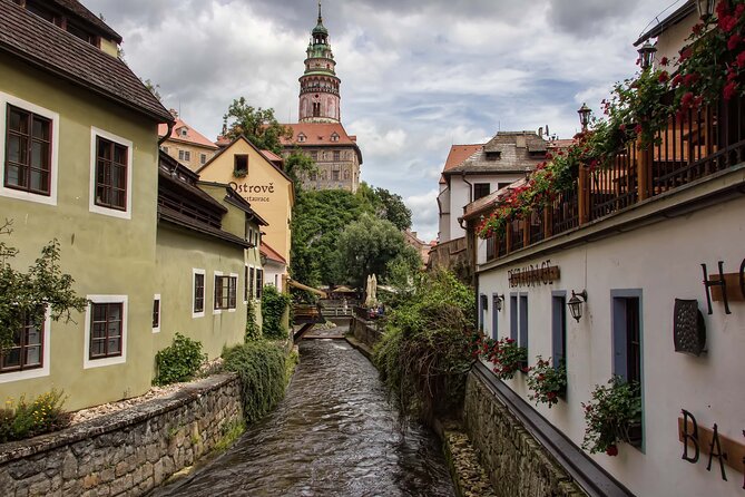 Touristic Highlights of ČEský Krumlov on a Private Half Day Tour With a Local - Key Points