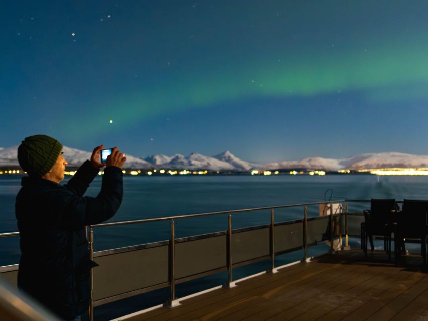 Tromsø: Electric Northern Lights Cruise - Key Points