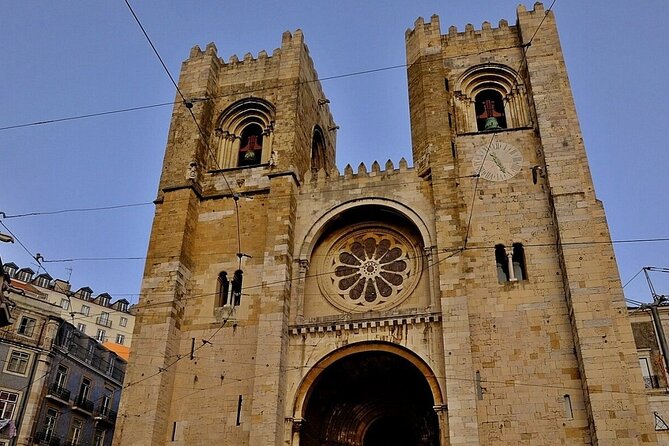 Tuk Tuk Experience Through the Historic Neighborhood of Alfama - Alfama Tuk Tuk Experience Overview