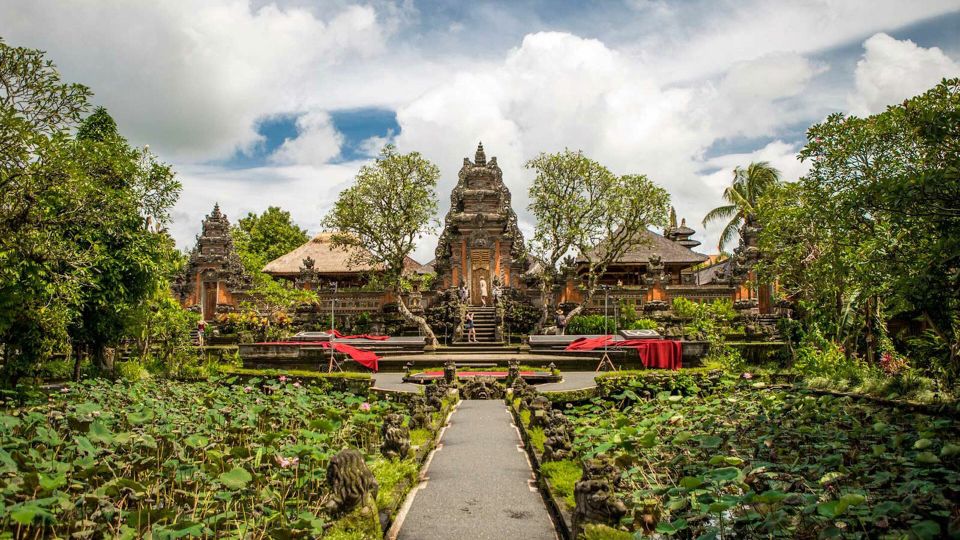 Ubud: Private Evening Tour With Legong Dance Performance - Key Points