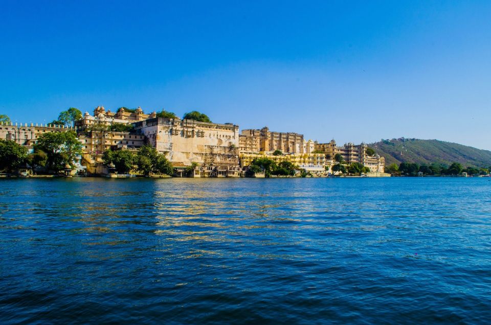 Udaipur Full-Day Private Sightseeing Tour With Guide - Key Points