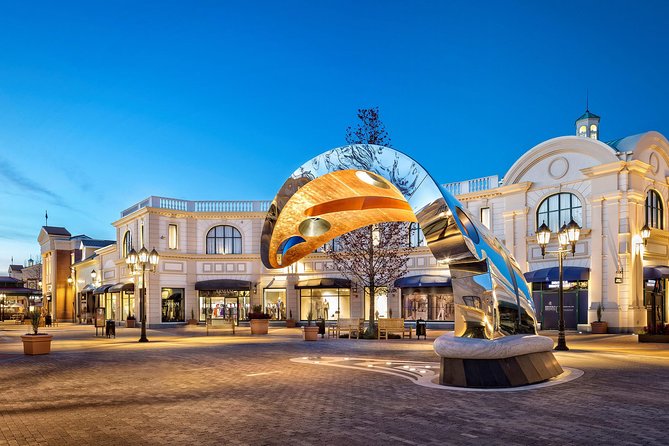 Vancouver Lay Over Shopping (Mc Arthurglen Designer Outlet Mall ) Tour Private - Key Points