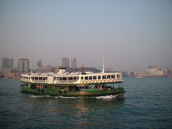 Victoria Harbour Cruise DREAMER - Key Points
