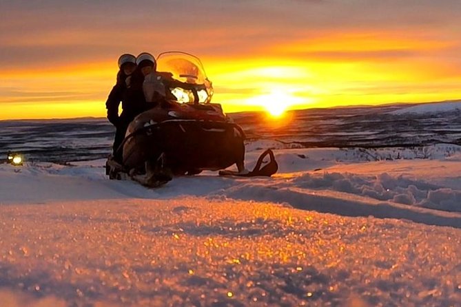 Views Over Lapland by Snowmobile and Visit the Reindeer - Key Points