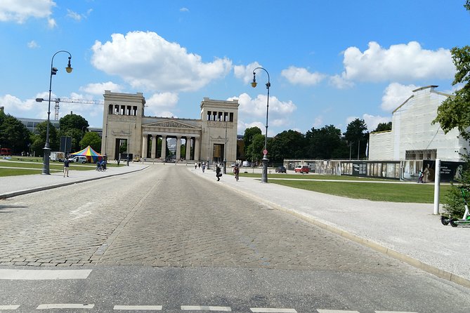 Visit the Collection of Greek Statues (Glyptothek) in Munich With Paul - Tour Location and Duration