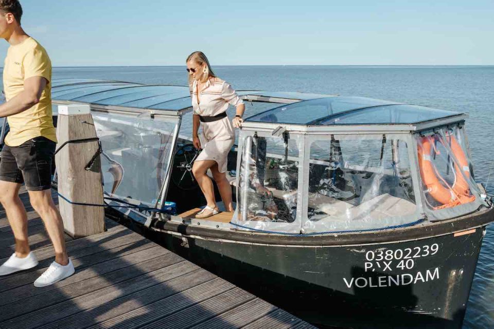 Volendam: Guided Cruise on Gouwzee Lake 1 Free Drink - Key Points