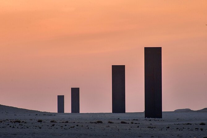 West of Qatar Tour Richard Serra Mushroom Rock Formation - Key Points