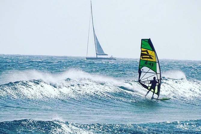 Wind Surf Lessons in Valencia - Key Points