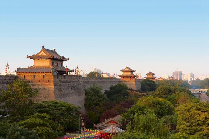 Xian City Wall: Guided Tour With Cycling Option - Key Points